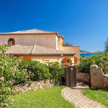 Villa Le Perle Di Golfo Aranci Exterior foto
