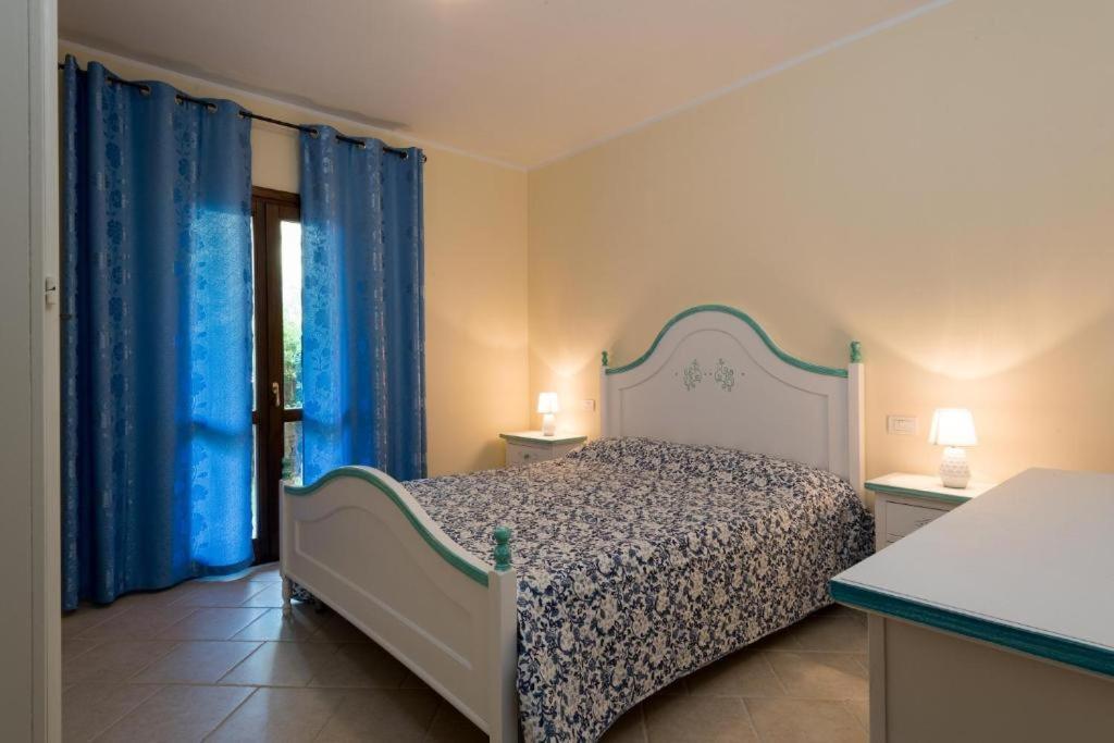 Villa Le Perle Di Golfo Aranci Exterior foto