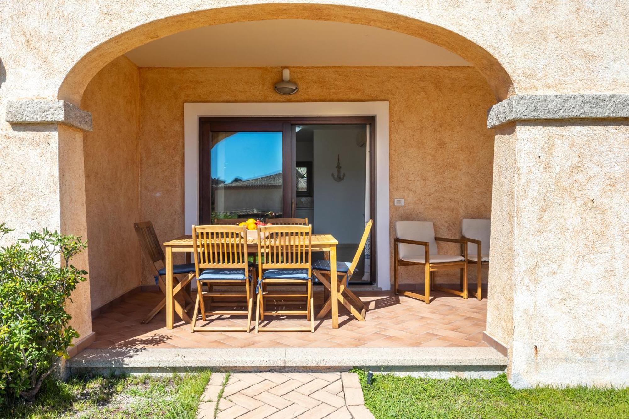 Villa Le Perle Di Golfo Aranci Exterior foto